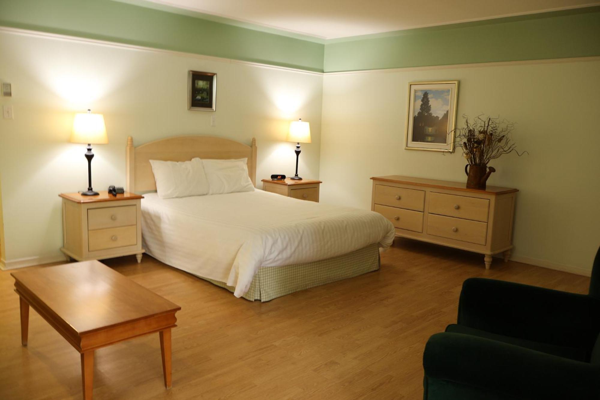 Hotel Au Petit Berger 라말베 외부 사진