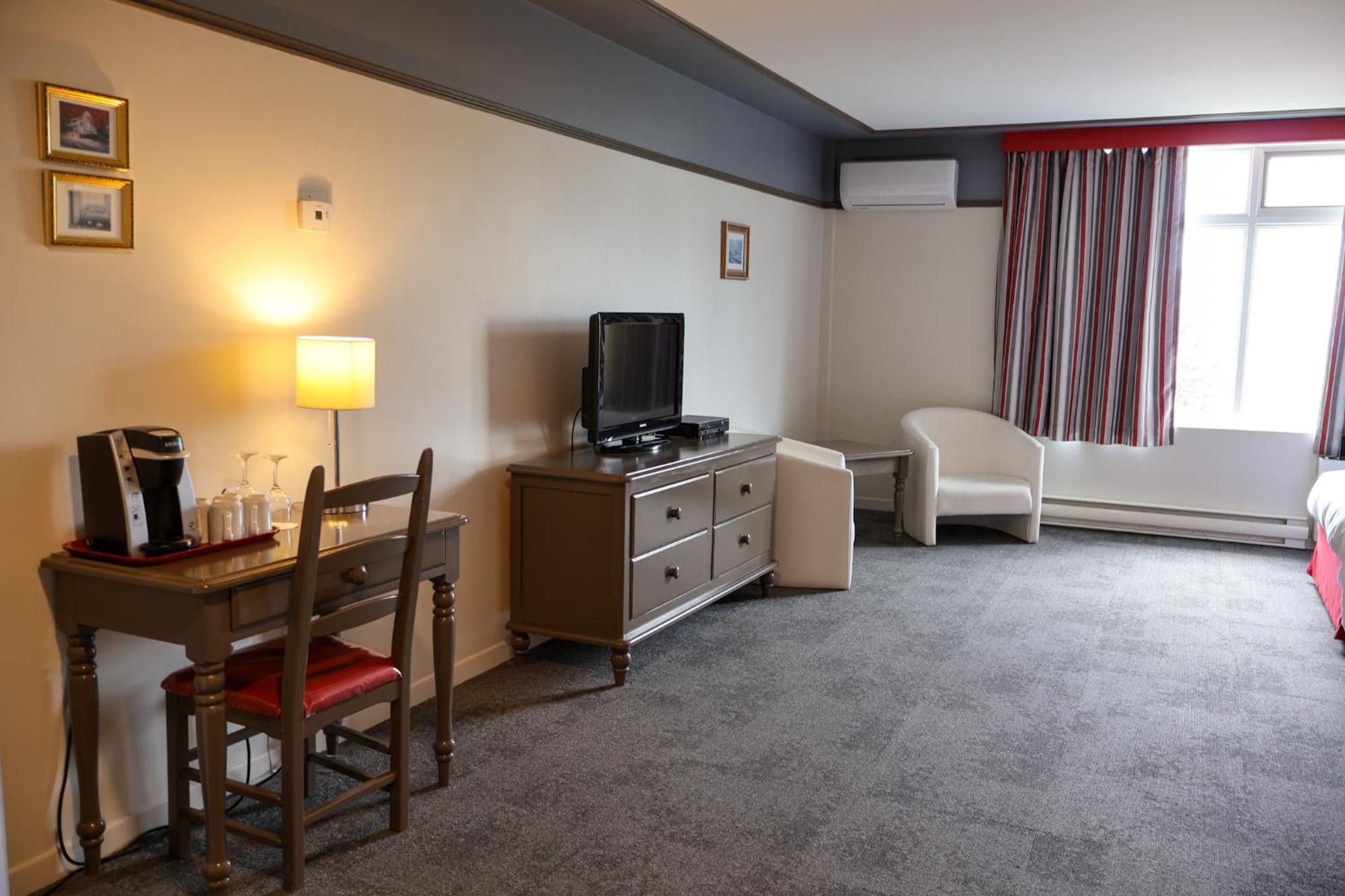 Hotel Au Petit Berger 라말베 외부 사진
